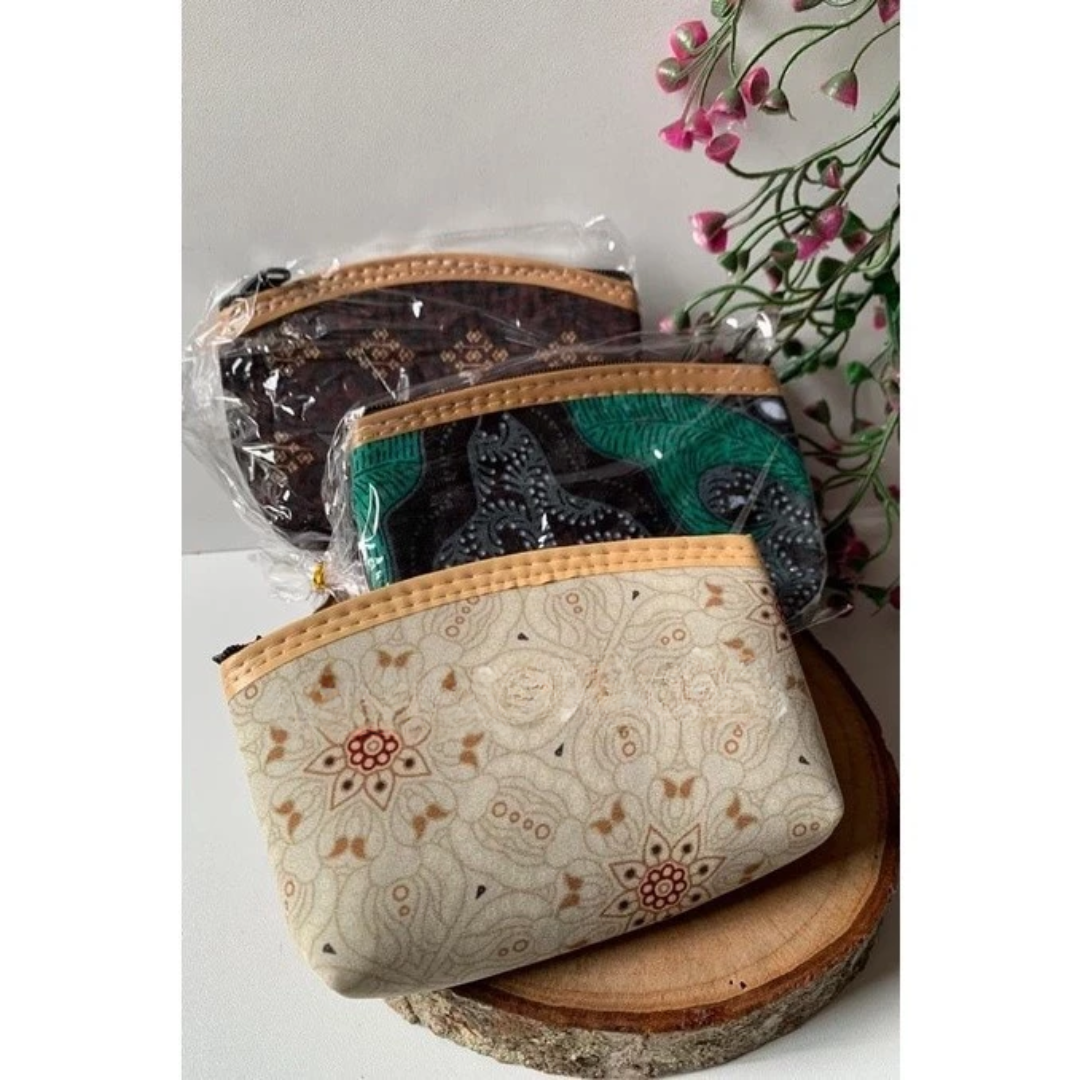 Souvenir Batik Wallet