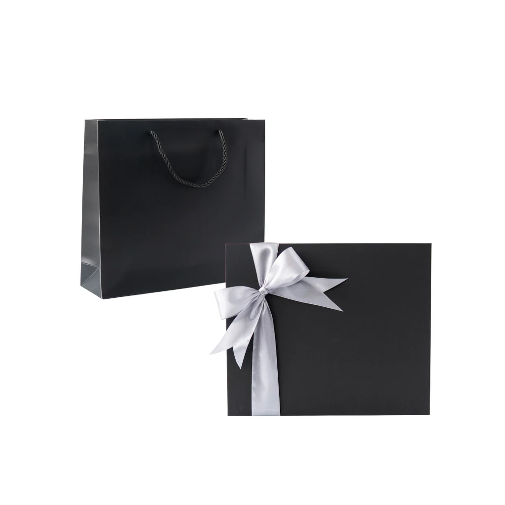 Timeless Notation Kit with Notebook, Pen and Flask - Black