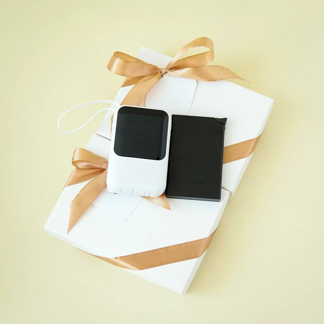 The Luxe Tech Essentials