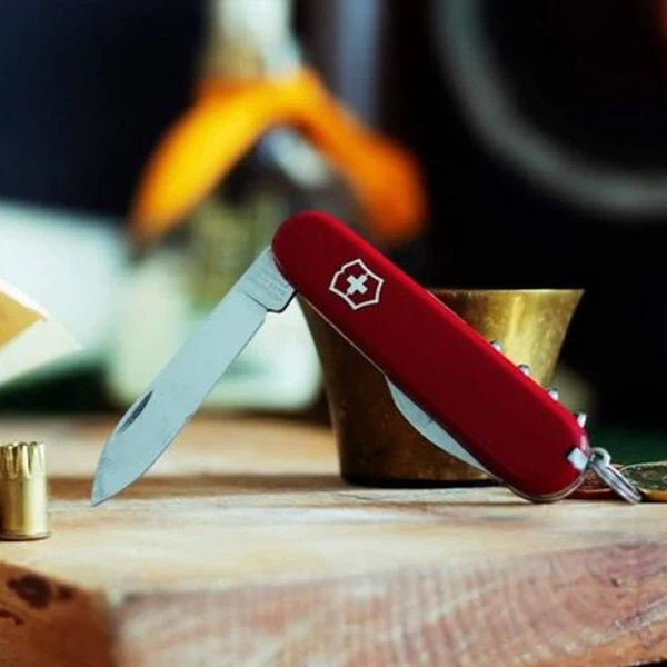 Victorinox Waiter Red Multitool