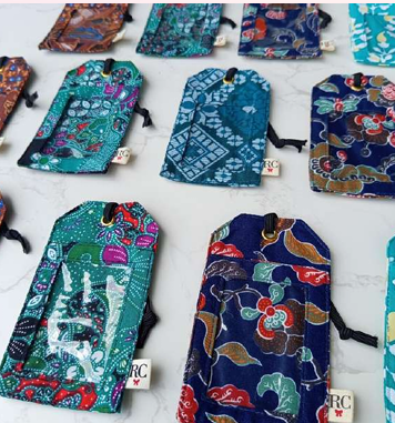 KTJ Batik Luggage Tag
