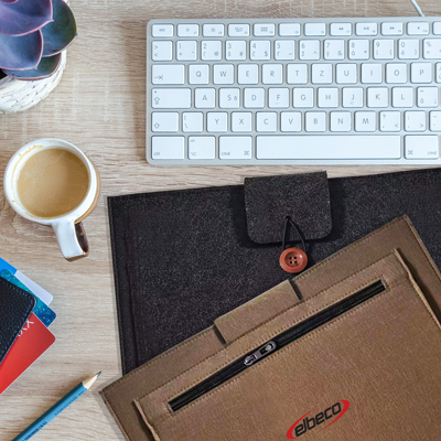 15.4” Wool Felt Seminar Pouch - Dark Grey