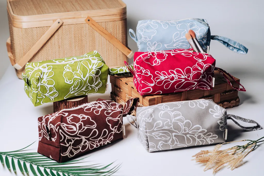 Dignity Box Pouch