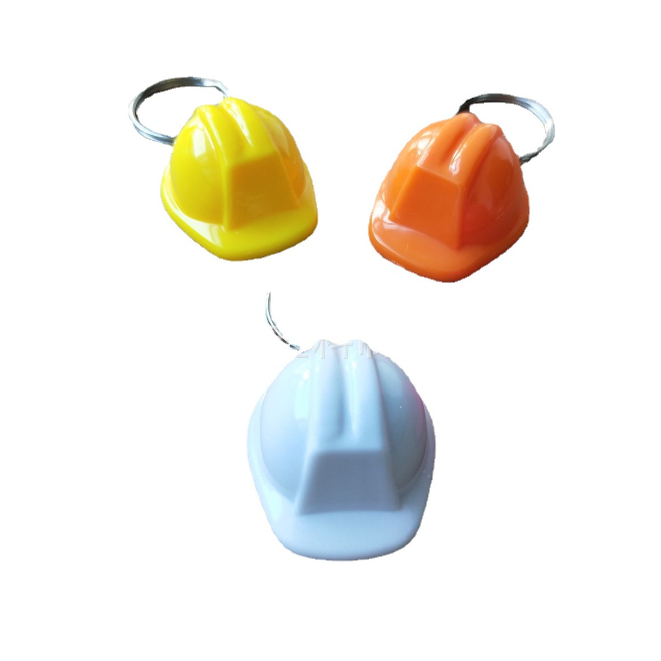 Champion Gift Set – Sports Bottle, Cotton Towel & Keychain - Image 4