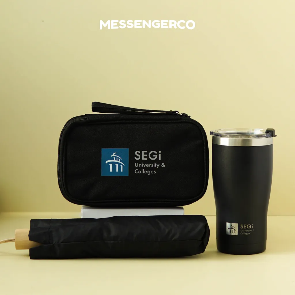 Knight Gift Set – Montigo Tumbler, Gadget Pouch & Umbrella