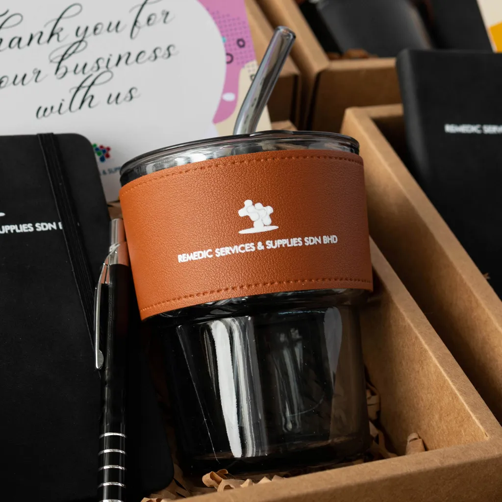 Zenith Gift Set – Mug, Notebook & Pen - Image 4