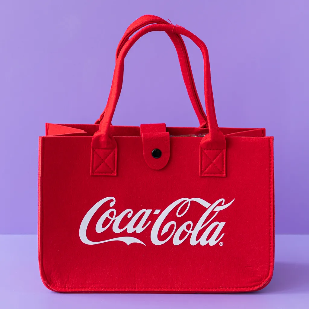 Golf Gift Set – Sports Bottle, Towel & Felt Bag - Image 6