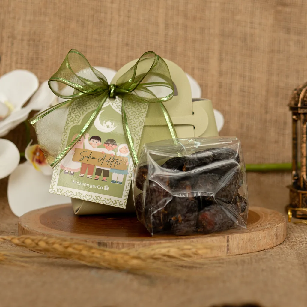 Dahlia Raya Gift Set