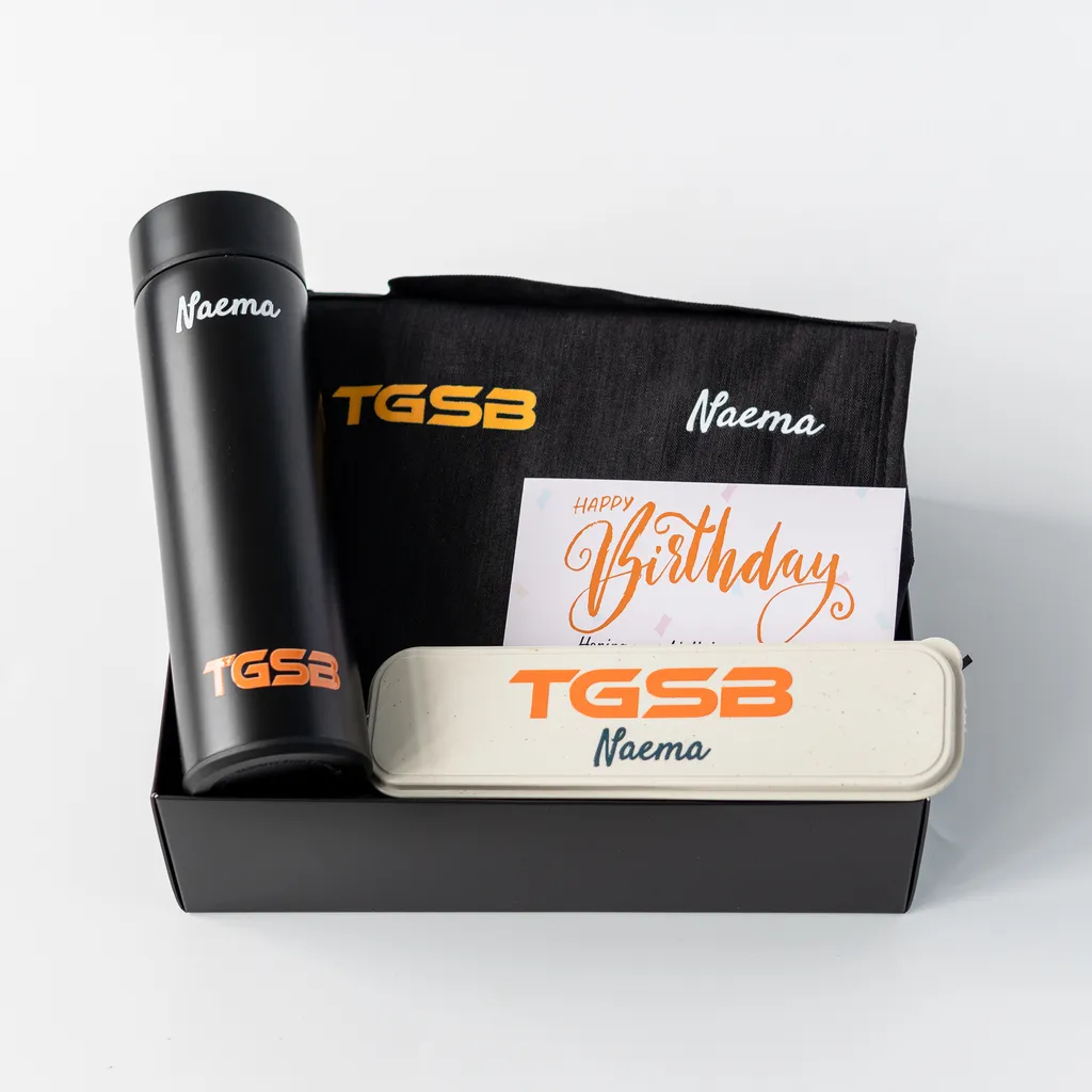 Vanta Gift Set - Bag, Flask & Cutlery Set