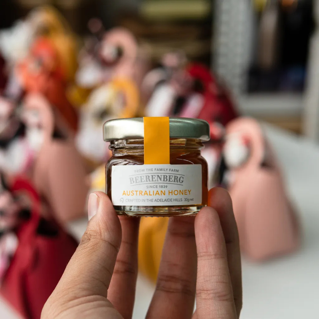 AMBER Gift Set - Honey & Candle Set - Image 3