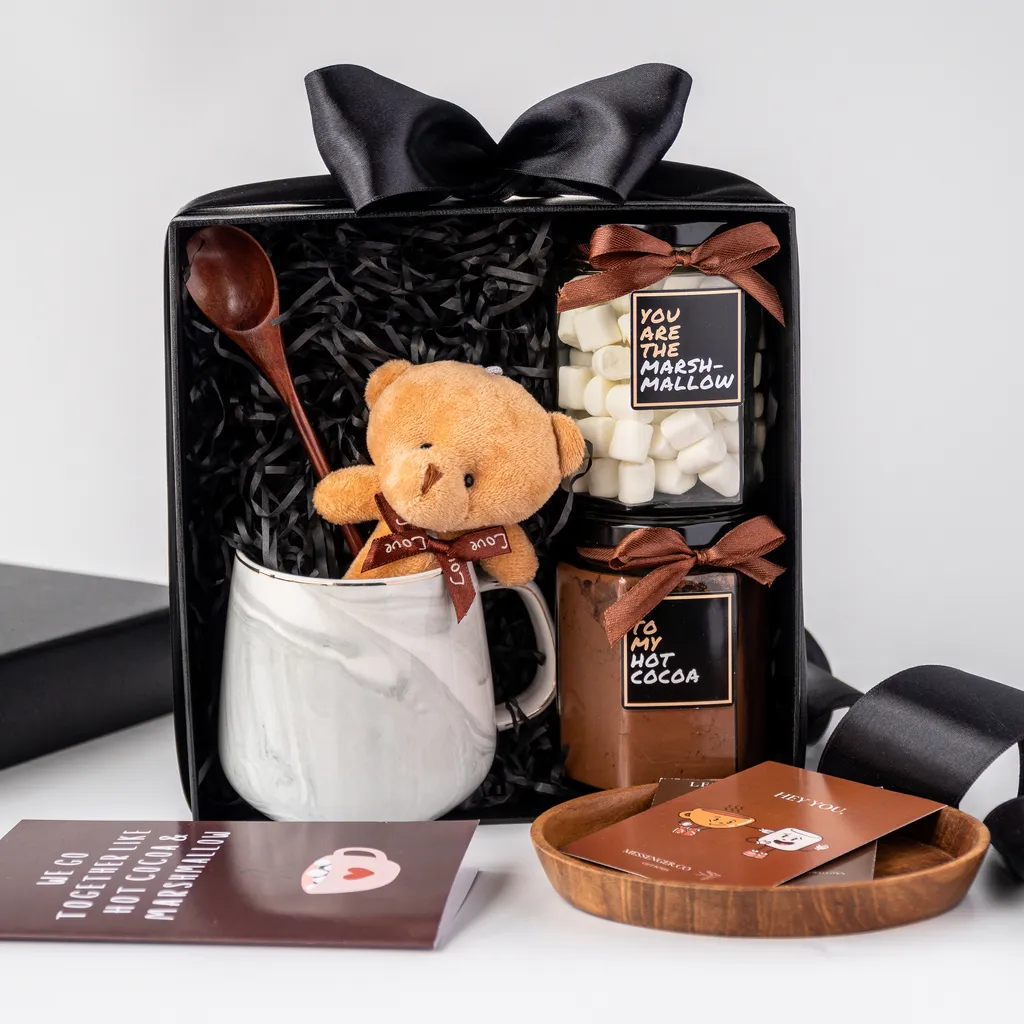 Classic Hot Cocoa Gift Set – Pink - Image 2