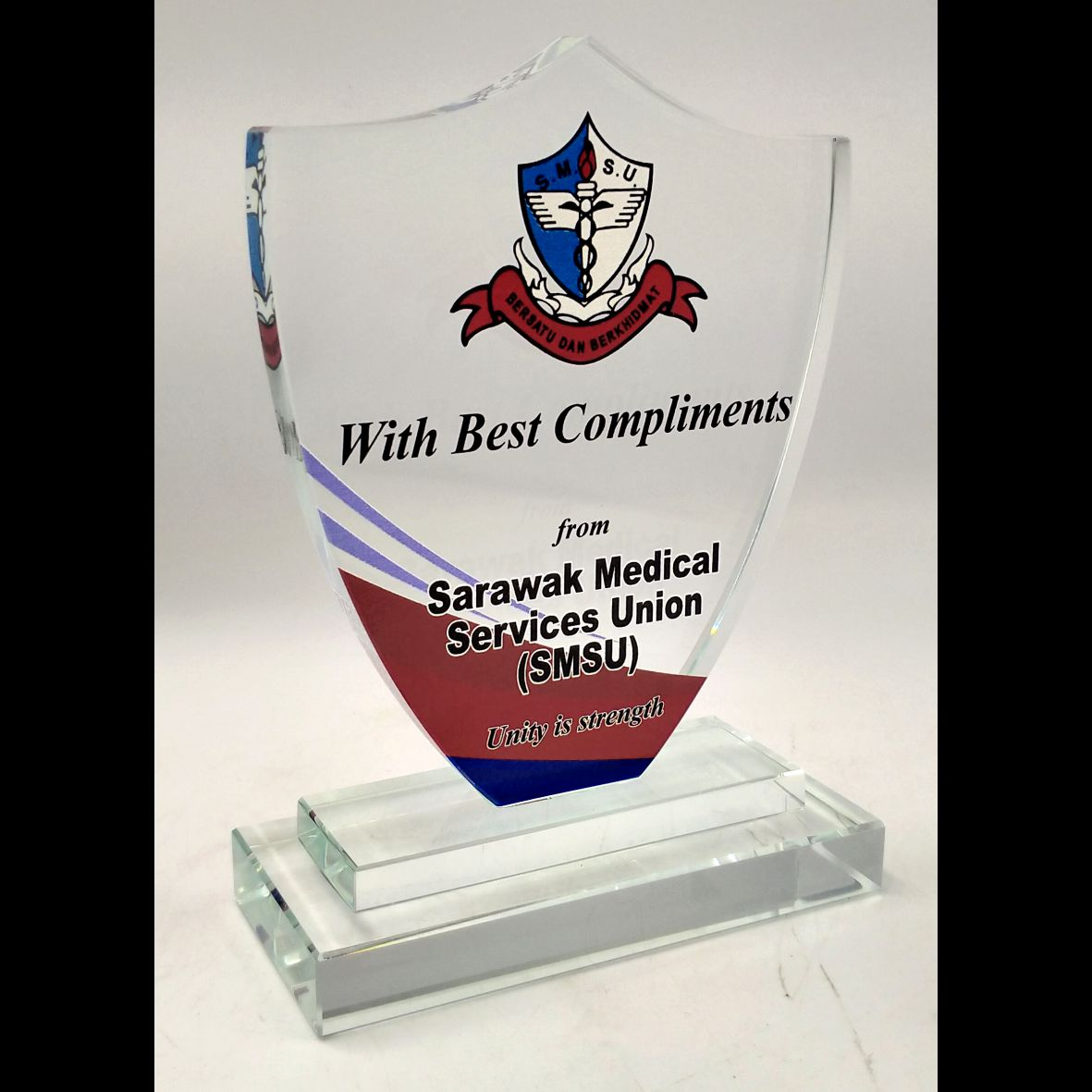 Shieldmark Crystal Plaque 9.5*5*13.5cm - Image 4