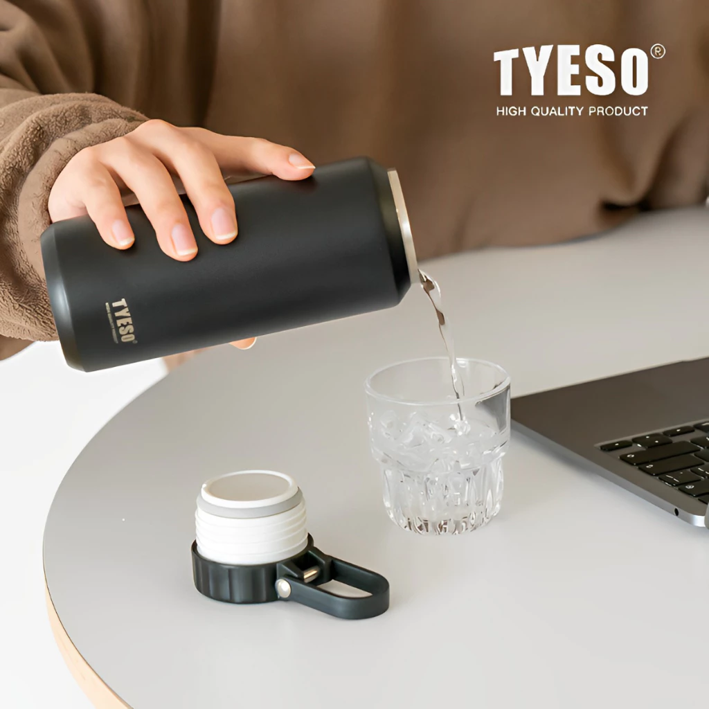 TYESO Vacuum Insulated Tumbler Bottle With Handle (710ml) Purple - Image 7