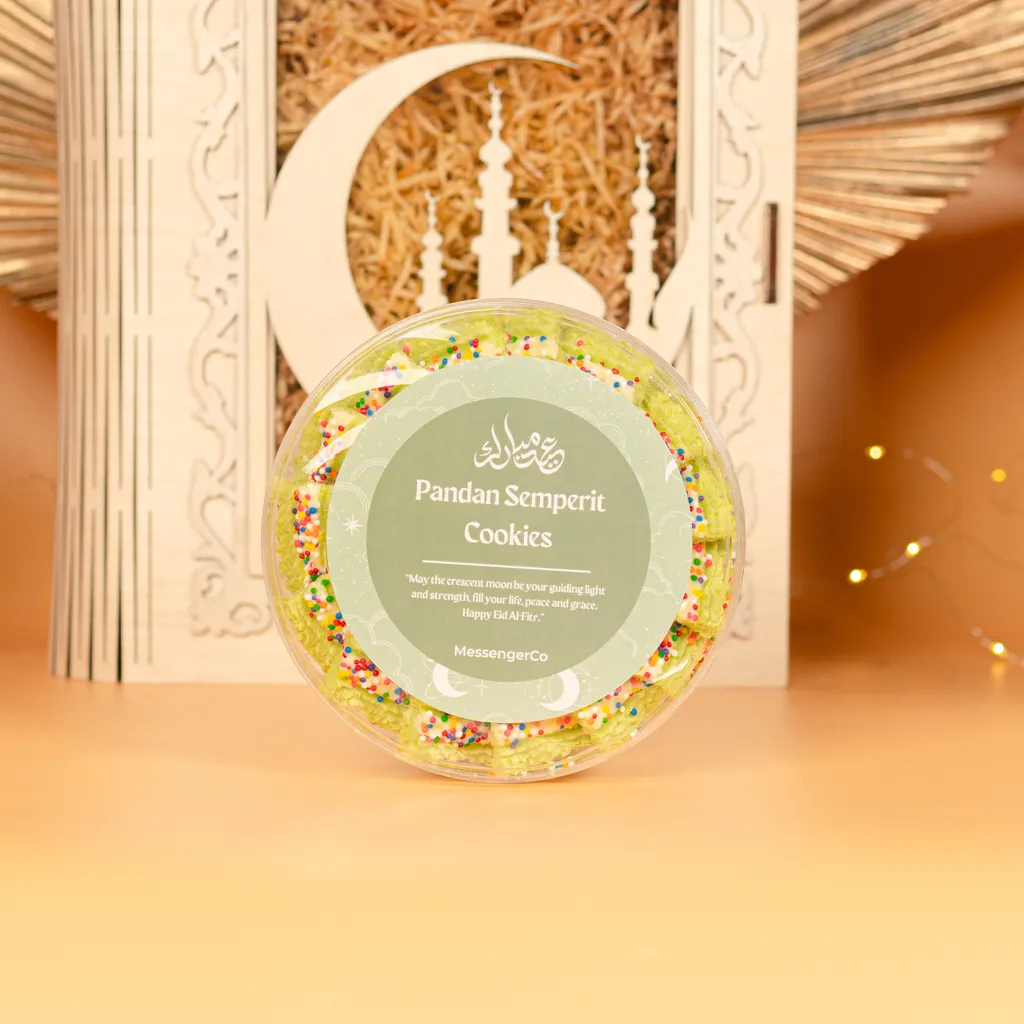 Halal Coconut Strawberry Cookies | 350g | Raya Edition