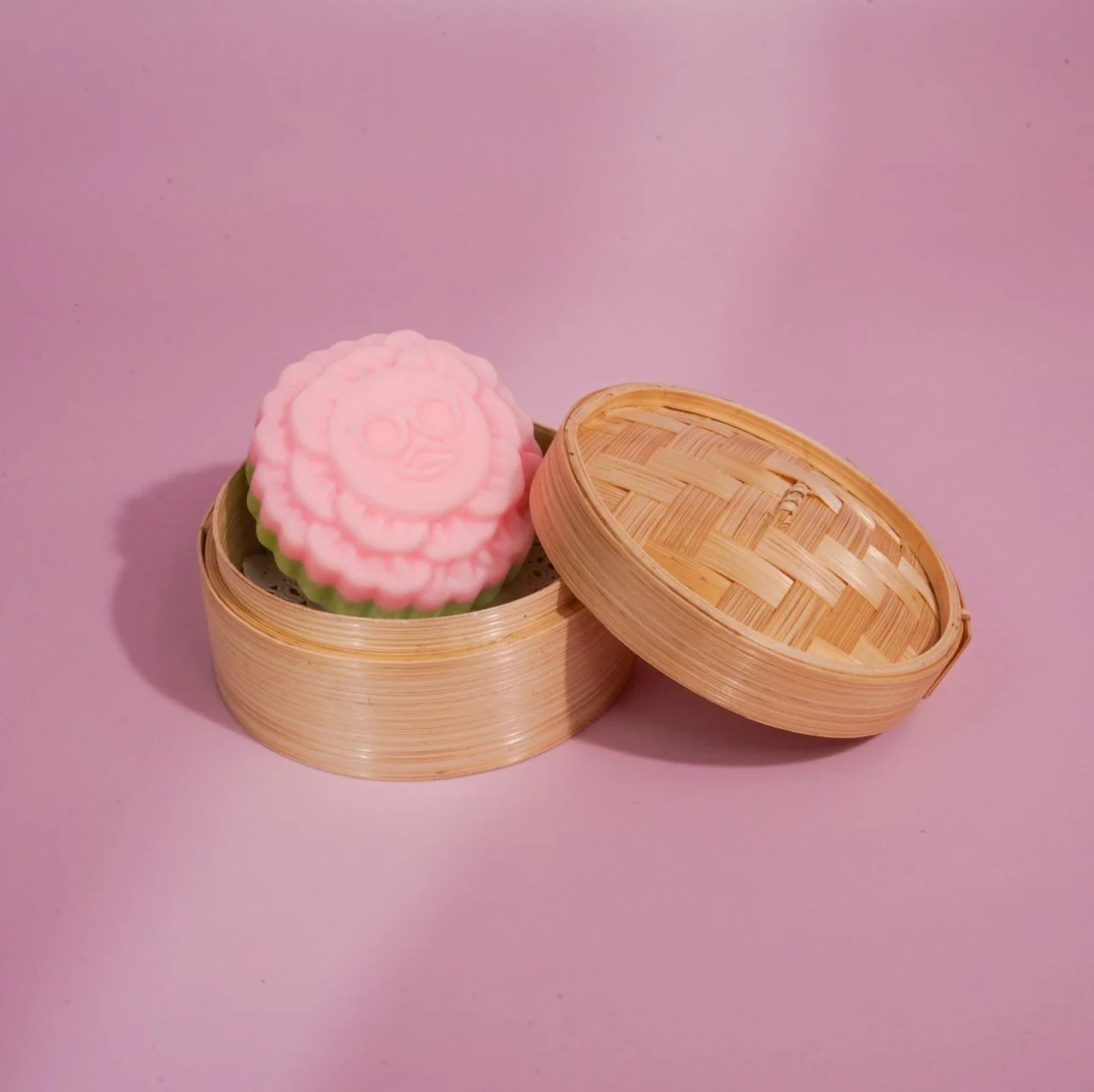 WUNDERBATH Snowskin Matcha Daifuku Mooncake Soap (Without Steamer)